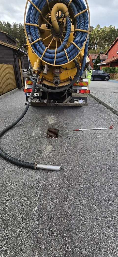 Prosjekt: Tømming av sandfangskummer for borettslag